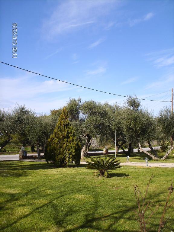 Tompras Village Paralia Demonias Экстерьер фото